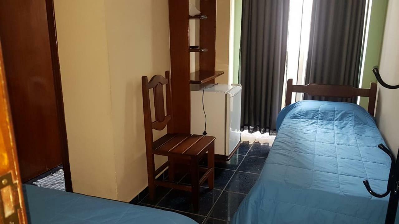 Hotel Ferreira Aparecida  Esterno foto